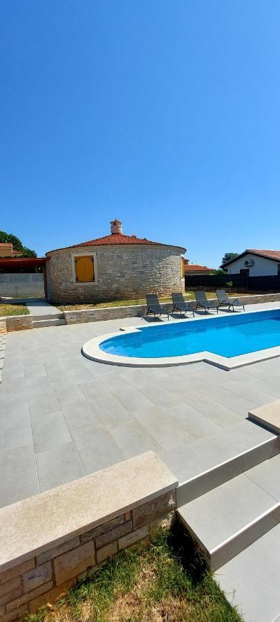 Apartmani Belavic - Kazuni Peruski ภายนอก รูปภาพ
