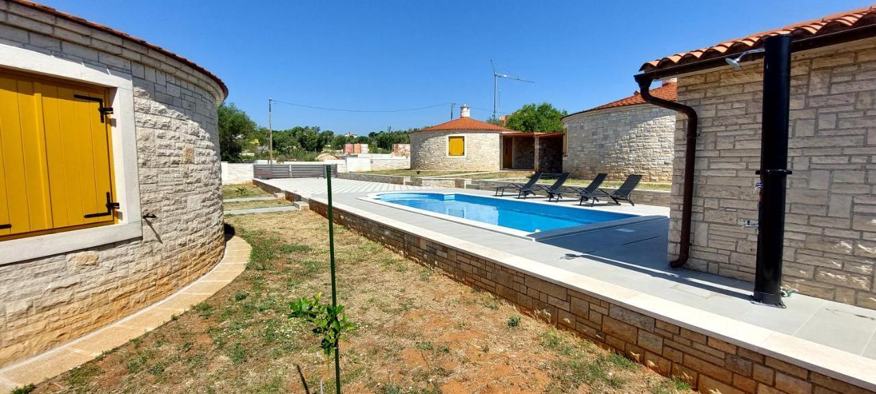 Apartmani Belavic - Kazuni Peruski ภายนอก รูปภาพ